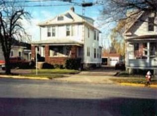 1303 W Monroe St, Sandusky, OH 44870