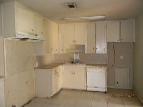 5th image of 1610 Pugh Dr