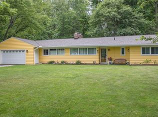 12923 N Linden Ln, Parma, OH 44130