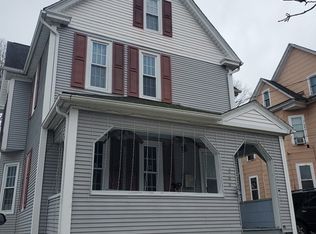 266 Sargeant St, Holyoke, MA 01040