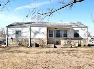339 S Turkle Ave, Haysville, KS 67060