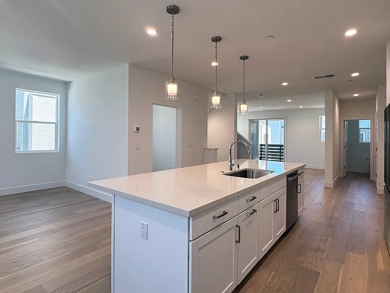 5017 Seashell Ter — Photo 19