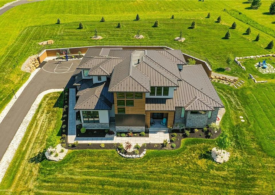 3982 Kozy Korner Rd, Center Valley, PA 18034 Zillow