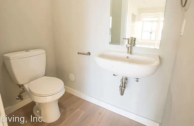 1824 Lakeshore Avenue — Photo 30
