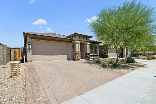 17766 W Granite View Dr Photo 1