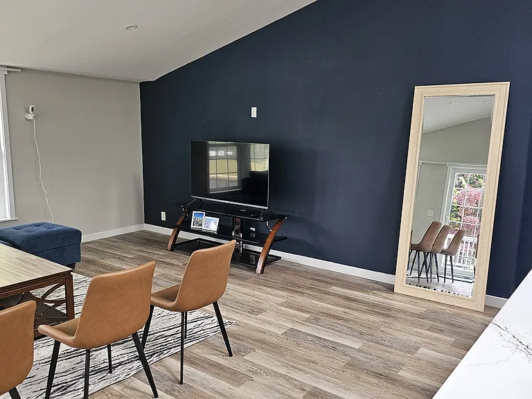 1020 151st Ave SE #1 — Photo 37