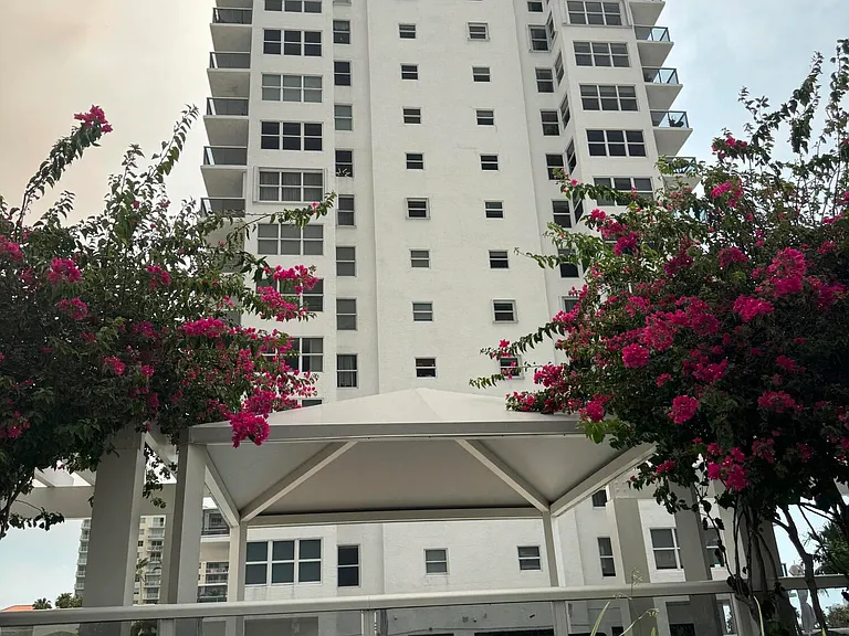 3015 N Ocean Blvd #15A — Photo 21