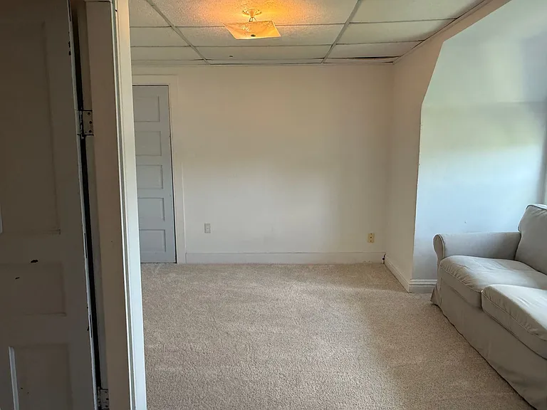 227 Cornell Ave — Photo 12