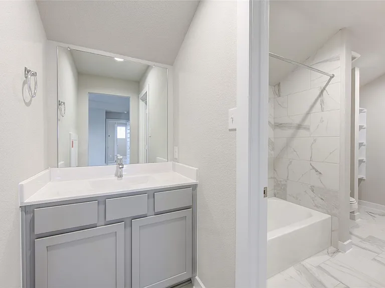 27006 Wandering Glen Ln — Photo 44