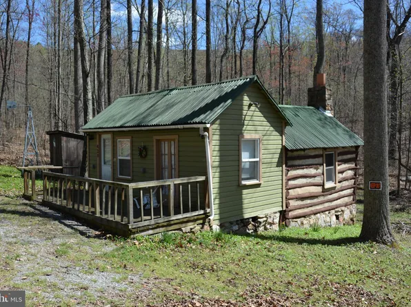 428 Sawlog Rd, Gore, VA 22637
