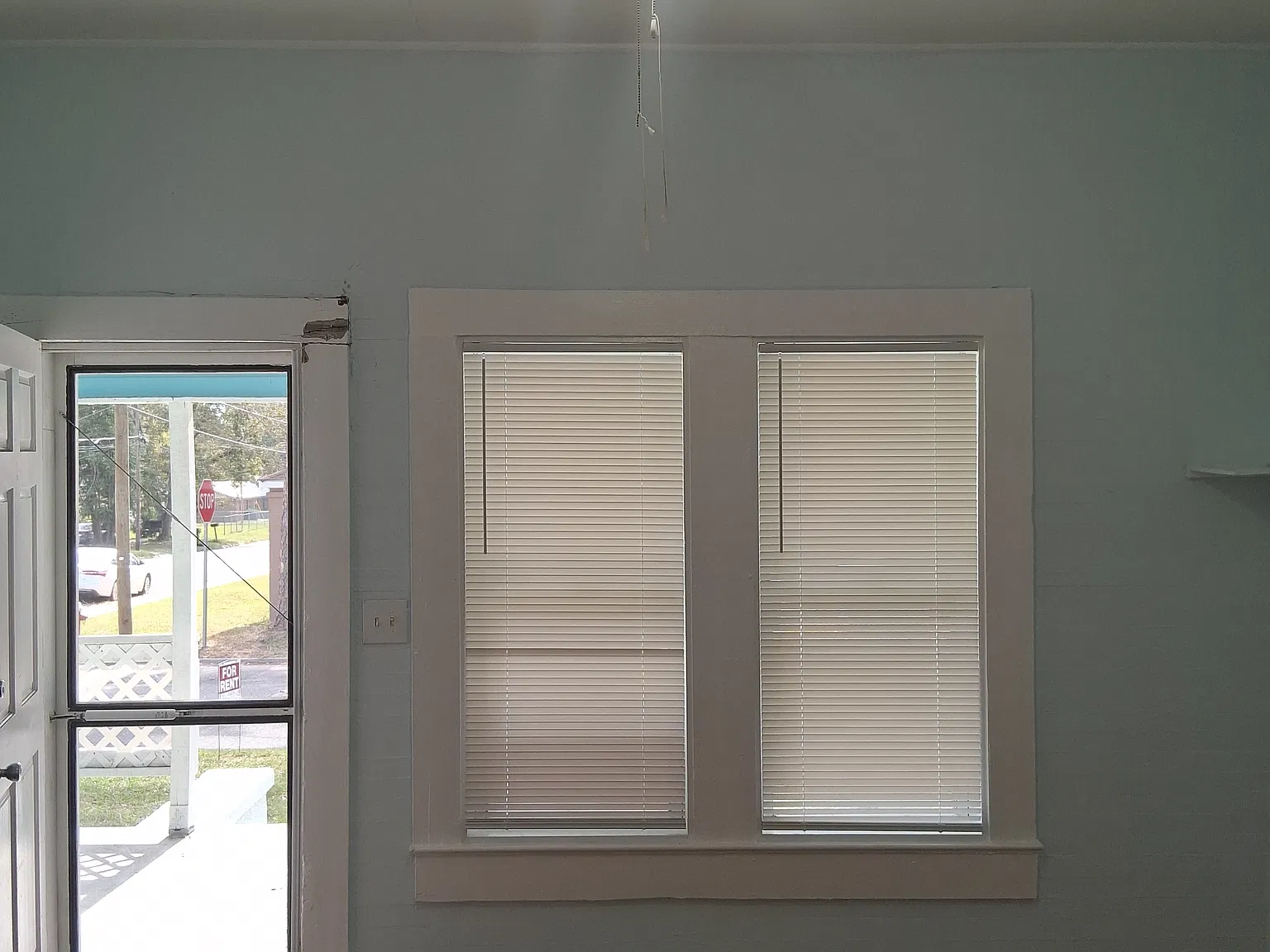 2 bed, 1100 sqft, $1,049 — Photo 4
