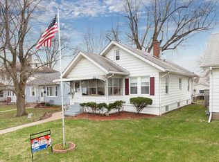 2337 31st St #A, Moline, IL 61265