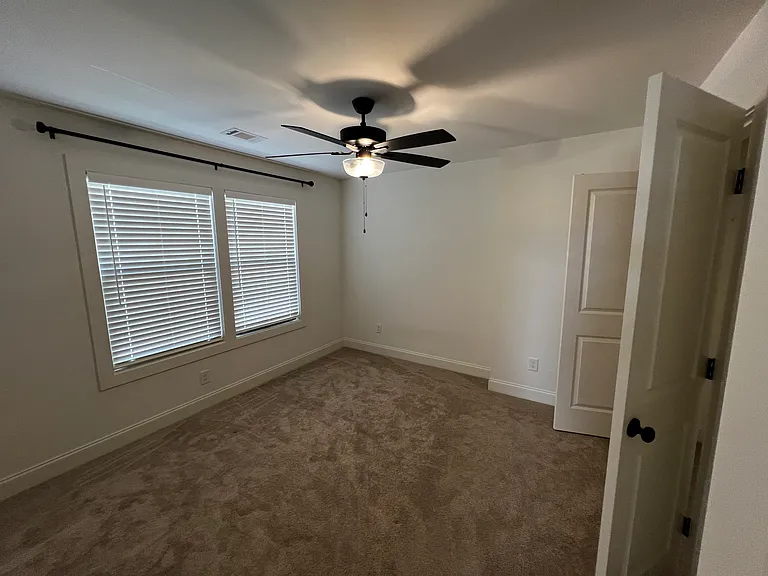 129 Stewarts Landing Dr — Photo 21