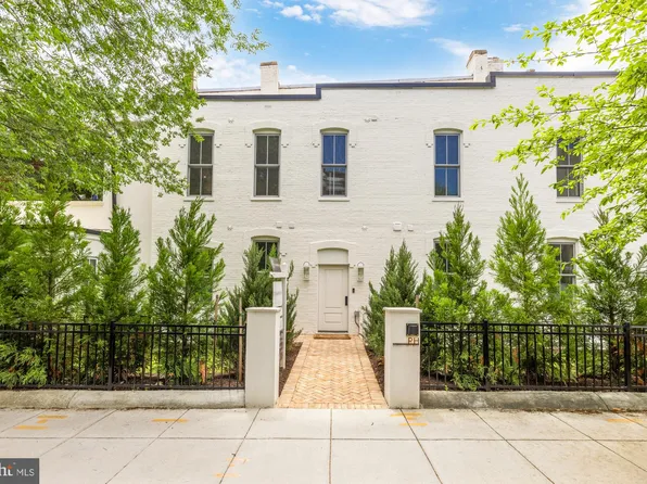 1837 19th St NW #1, Washington, DC 20009