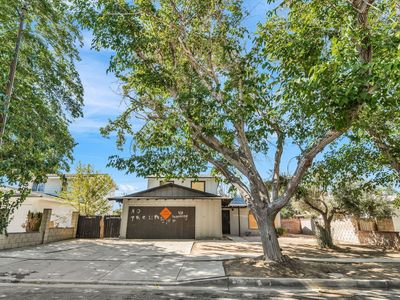 836 E Pillsbury St, Lancaster, CA, 93535