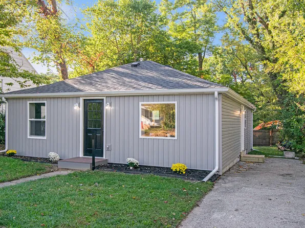 806 Pitkins Ave, Benton Harbor, MI 49022