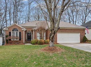 17434 Cambridge Grove Dr, Huntersville, NC 28078