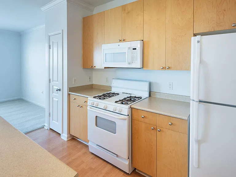 Sullivan Place — Photo 23