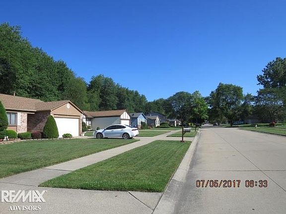 2nd image of 50069 Pembroke Dr