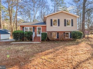 200 E Banbury Rd, Tappahannock, VA 22560