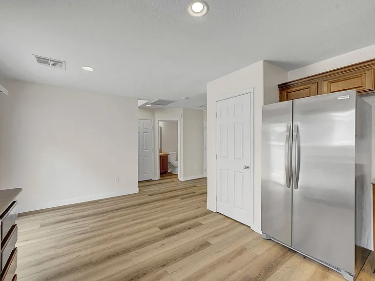 3952 Badgerbrook St — Photo 18