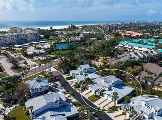 1225 Siesta Bayside Dr #1225-B, Sarasota, FL 34242