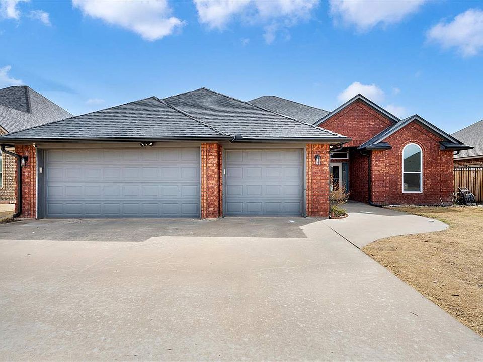 1st image of 7008 SW Angelwood Dr