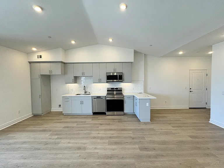955 Madonna Rd #303 — Photo 3