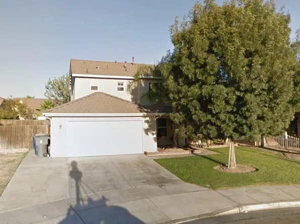 863 Goosecross Dr, Madera, CA 93637