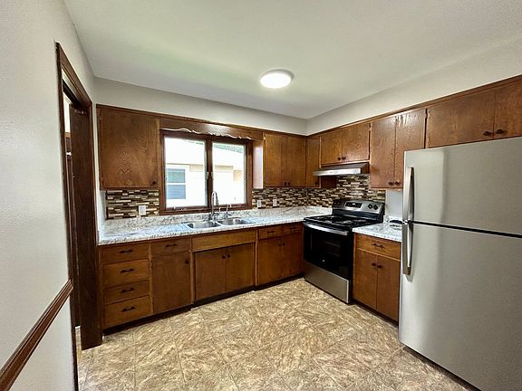 5th image of 3213 S Holly Ave #D691926e