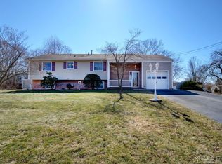 33 Lincoln Ave, Piscataway, NJ 08854