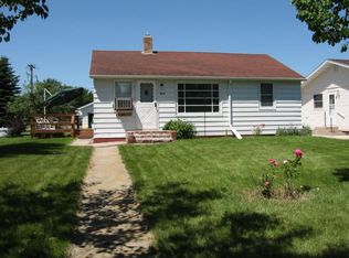 516 S Adam St, Northwood, ND 58267