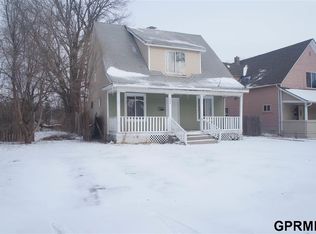 2450 Templeton St, Omaha, NE 68111