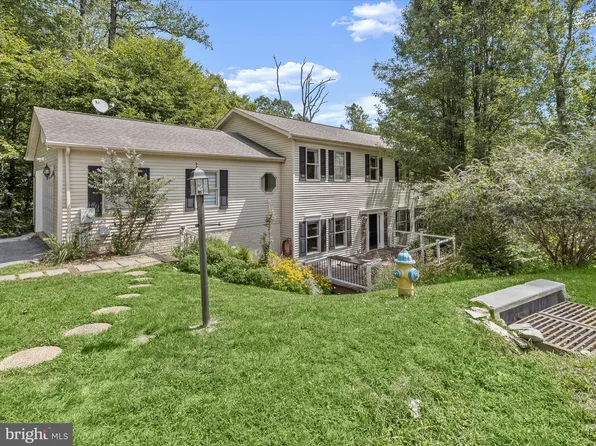 9739 Woodcliff Ct, New Market, MD 21774