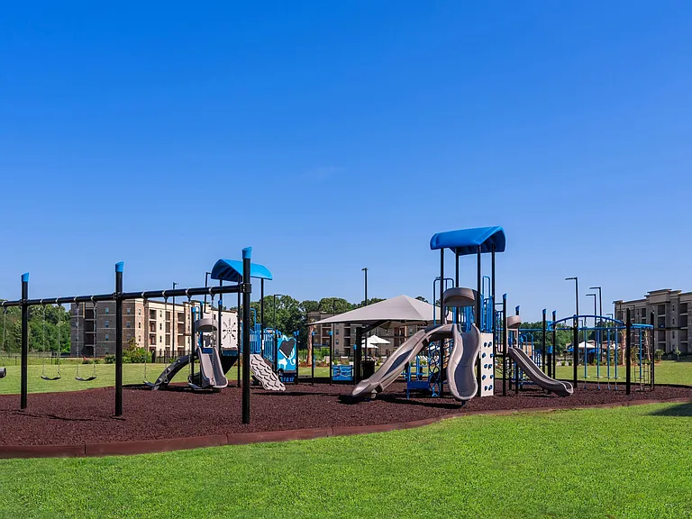 Joy Park Luxury Apartments — Photo 13