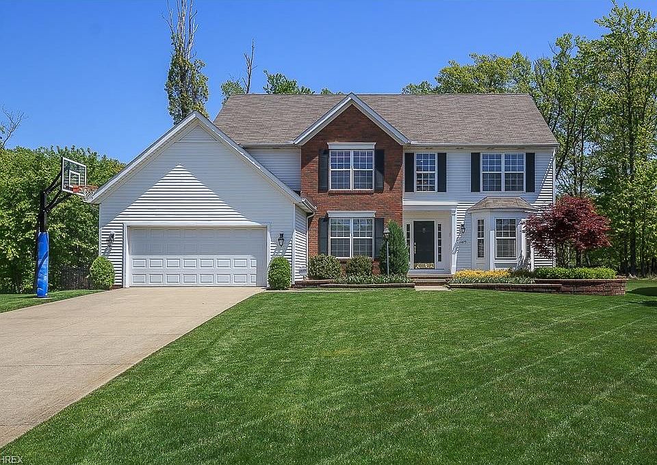 1st image of 22875 Rushmore Dr