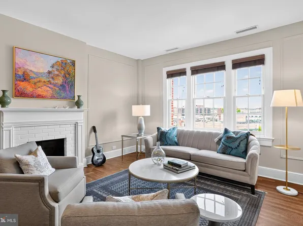 1661 Crescent Pl NW APT 604, Washington, DC 20009