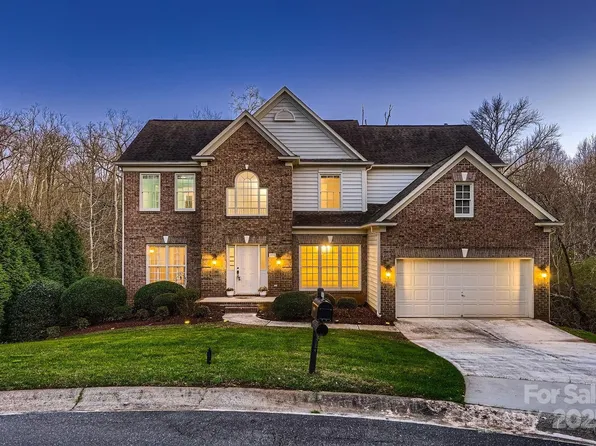 2835 Peverell Ln, Charlotte, NC 28270
