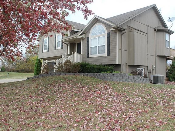 5th image of 818 W Jack St
