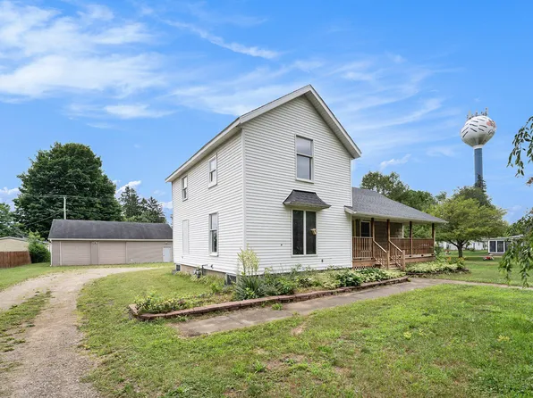 208 E Van Buren St, Gobles, MI 49055