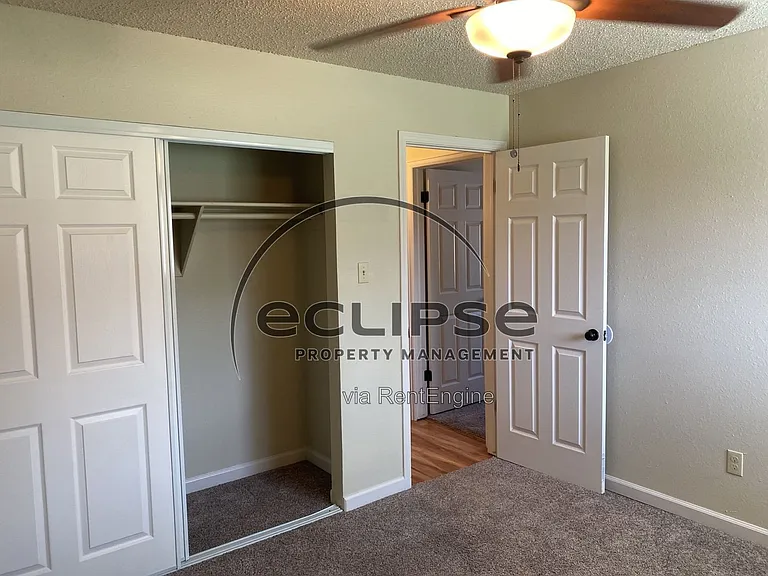 512 Bell Ct #B1 — Photo 17