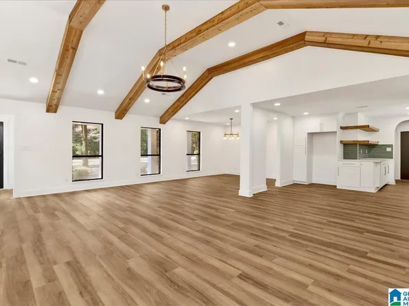 960 Camp Branch Rd, Alabaster, AL 35007