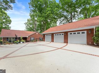2740 Northlake Rd, Gainesville, GA 30506