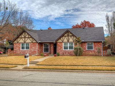 3620 Dover Ln, Bedford, TX, 76021