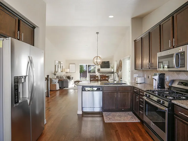 10865 Echo Canyon Dr — Photo 8