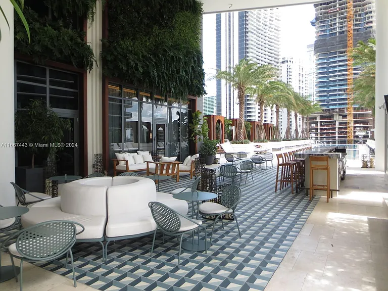 801 S Miami Ave #4004 — Photo 32