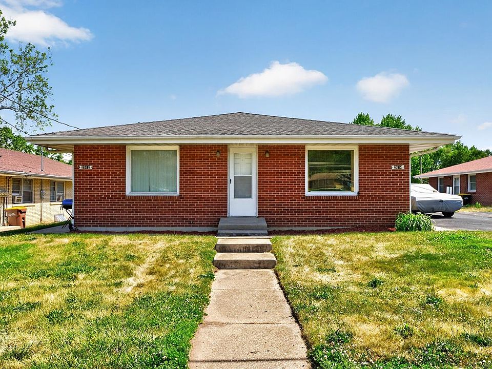 1st image of 2611 Canterbury Ln