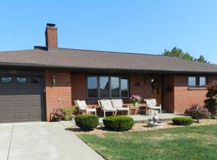 2360 Ritchie St, Aliquippa, PA 15001