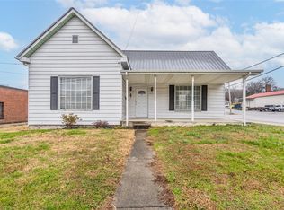 615 E Main St, Scottsville, KY 42164