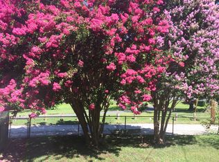 2117 Firethorn Rd, Middle River, MD 21220